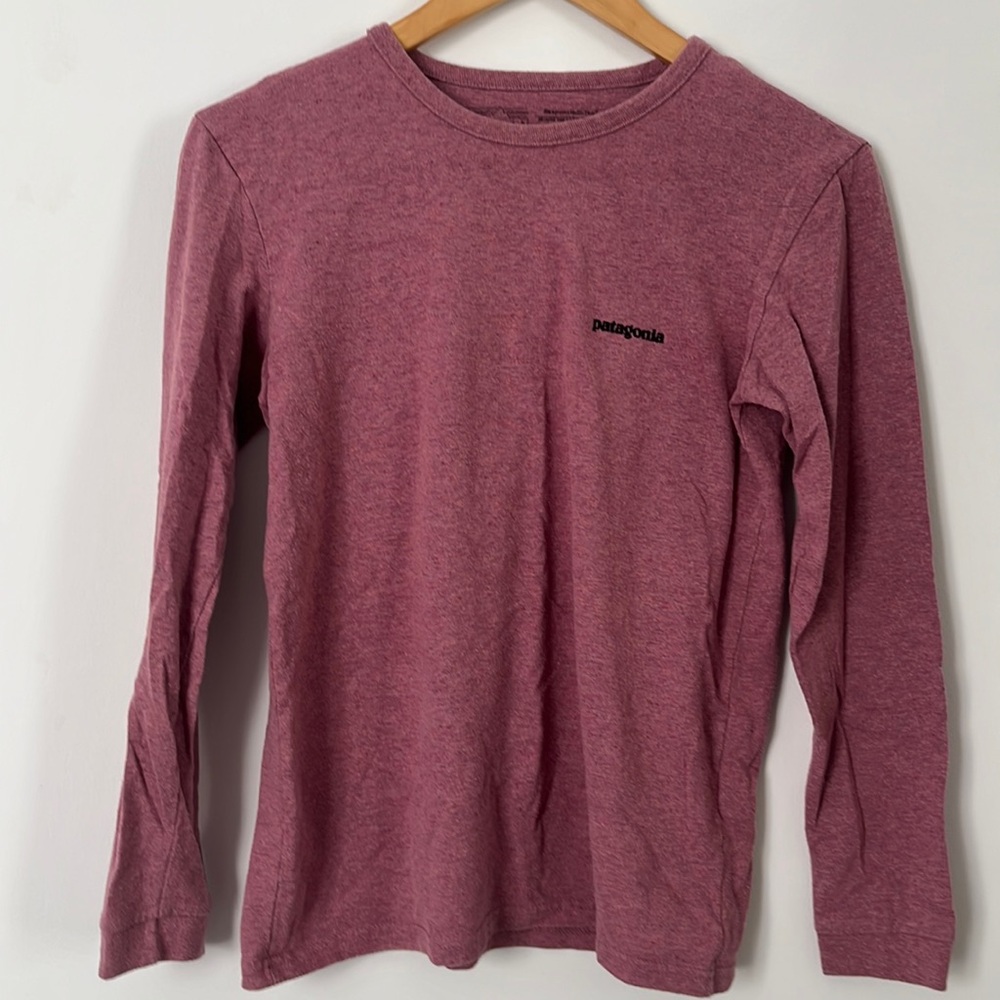 Patagonia W’s Long-Sleeved P-6 Logo Responsibili-Tee®